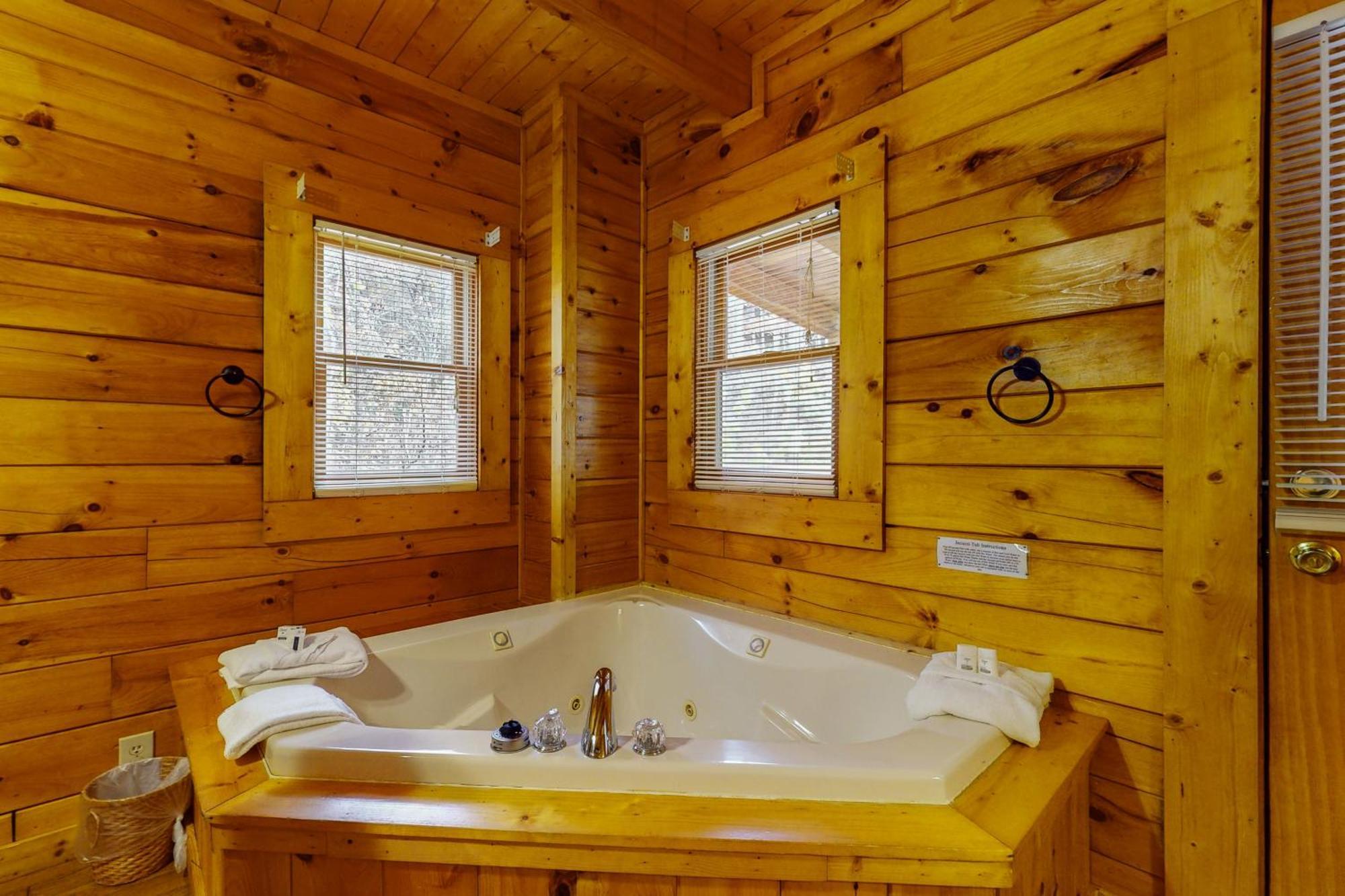 Sugar Bear Cabin Sevierville Bagian luar foto